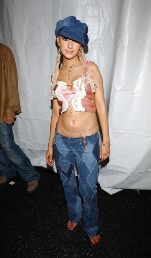 9 of the Craziest Outfits from the Early 2000's – The Blackman Voice