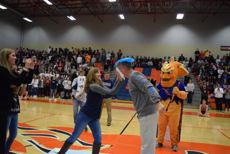 Blackman supports ALS