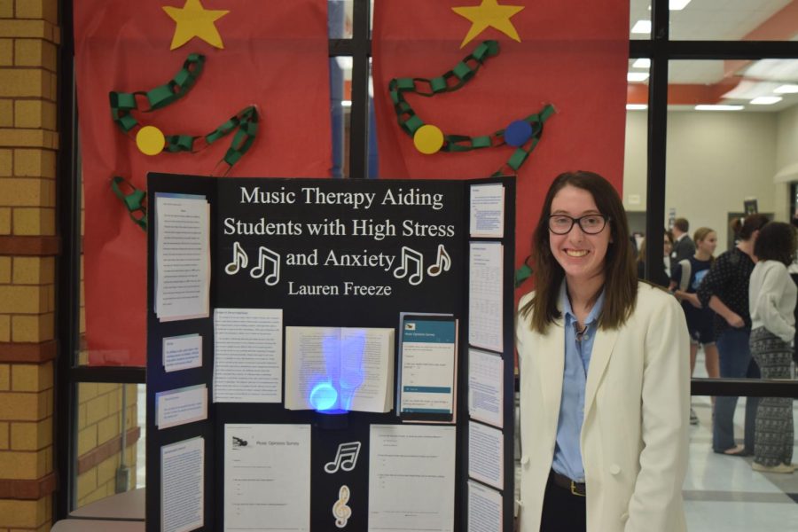 Lauren Freeze researched music therapy aiding students with high stress.