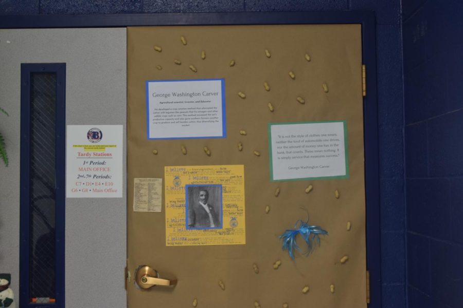 Windy Willettes door was part of the Honorable Mentions list.