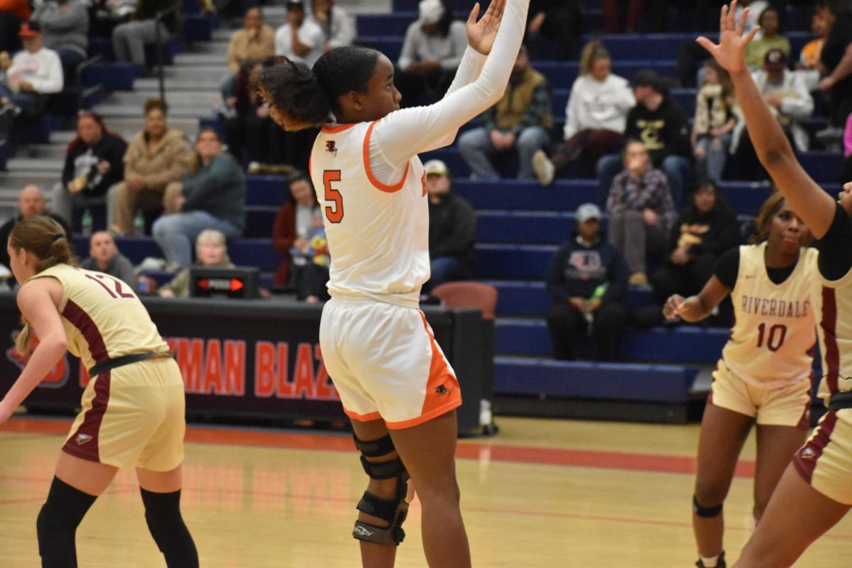 Amirah Herring jumpshot