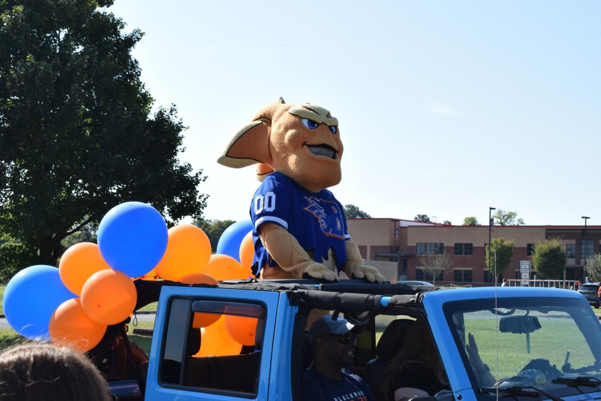 Daunte in a car