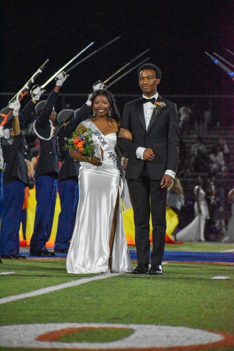 Brooklyn Bennett escorted by Kendall Sykes 